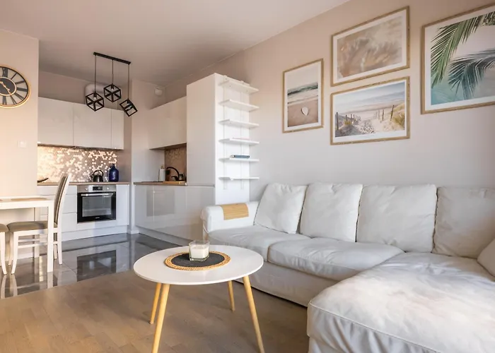 Baltic Letnica Ii グダニスク